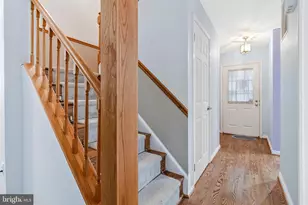 5804 Canvasback Rd, Burke, VA 22015 - Photo 2