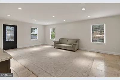 7705 Magarity Road, Falls Church, VA 22043 - Photo 18