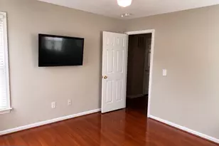 8517 Barrow Furnace Ln, Lorton, VA 22079 - Photo 22