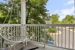 12908 Fair Briar Ln, Fairfax, VA 22033 - Photo 30