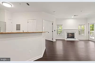 1704 Lake Shore Crest Drive #22, Reston, VA 20190 - Photo 8