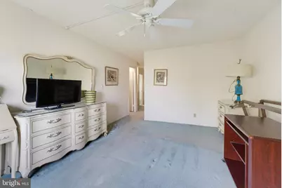 8370 Greensboro Drive #610, McLean, VA 22102 - Photo 16