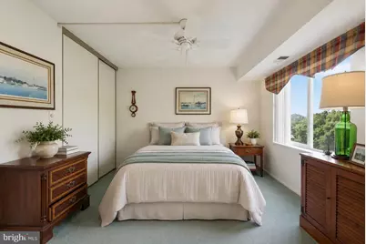 8370 Greensboro Drive #610, McLean, VA 22102 - Photo 4
