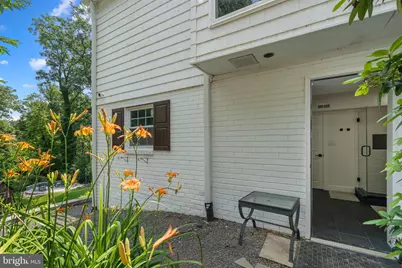 8703 Sudbury Place, Alexandria, VA 22309 - Photo 36