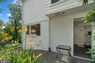 8703 Sudbury Pl, Alexandria, VA 22309 - Photo 36