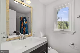 8703 Sudbury Pl, Alexandria, VA 22309 - Photo 26