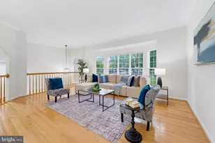 13280 Maple Creek Ln, Centreville, VA 20120 - Photo 8