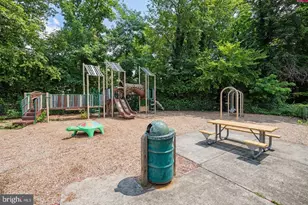 4703 Tara Dr, Fairfax, VA 22032 - Photo 54