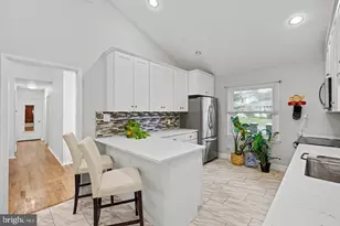 4703 Tara Dr, Fairfax, VA 22032 - Photo 14