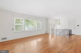 8400 Bound Brook Ln, Alexandria, VA 22309 - Photo 4