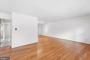 8400 Bound Brook Ln, Alexandria, VA 22309 - Photo 2