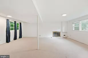 8400 Bound Brook Ln, Alexandria, VA 22309 - Photo 26