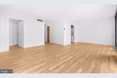 6800 Fleetwood Road #619, McLean, VA 22101 - Photo 10