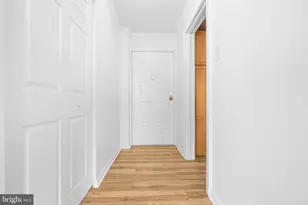 6800 Fleetwood Rd, McLean, VA 22101 - Photo 2