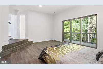 905 Falls Bridge Lane, Great Falls, VA 22066 - Photo 22