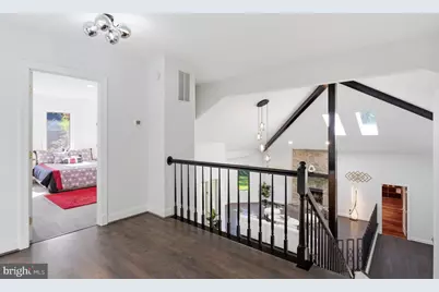 905 Falls Bridge Lane, Great Falls, VA 22066 - Photo 20