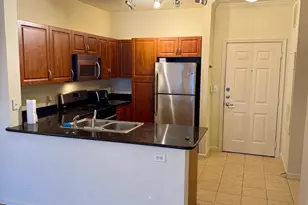 12945 Centre Park Cir, Herndon, VA 20171 - Photo 2