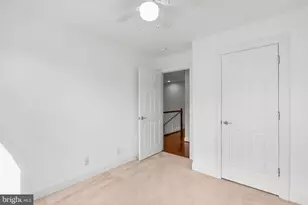 9655 Pullman Pl, Fairfax, VA 22031 - Photo 22