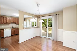 6580 Lochleigh Ct, Alexandria, VA 22315 - Photo 6