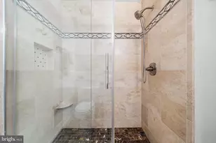 9113 Northedge Dr, Springfield, VA 22153 - Photo 28