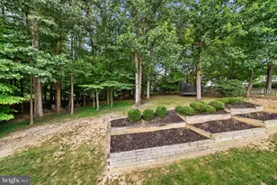 9113 Northedge Dr, Springfield, VA 22153 - Photo 50