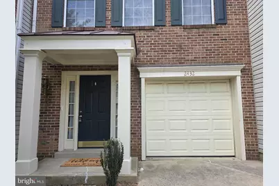 2432 Clover Field Circle, Herndon, VA 20171 - Photo 2