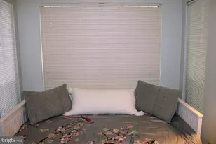 12152 Penderview Terrace, Fairfax, VA 22033 - Photo 10