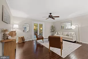 6101 Dory Landing Ct, Burke, VA 22015 - Photo 8