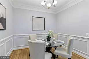 7880 Rolling Woods Ct, Springfield, VA 22152 - Photo 4