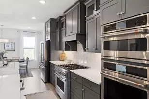 14975 Deco Cir, Chantilly, VA 20151 - Photo 38