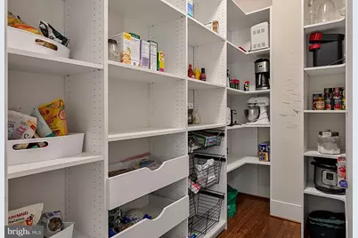 1217 Ross Drive SW, Vienna, VA 22180 - Photo 24