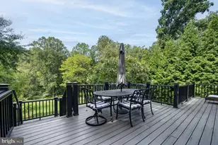 1217 Ross Dr SW, Vienna, VA 22180 - Photo 28