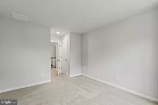 2400 Stella Pl, Alexandria, VA 22303 - Photo 22