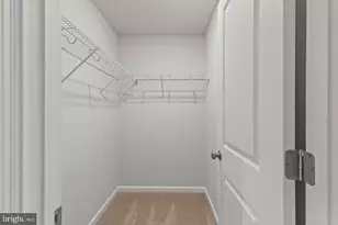 2400 Stella Pl, Alexandria, VA 22303 - Photo 26