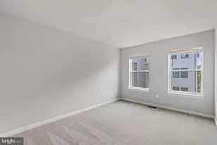 2400 Stella Pl, Alexandria, VA 22303 - Photo 24