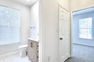 11405 Windleaf Ct, Reston, VA 20194 - Photo 10