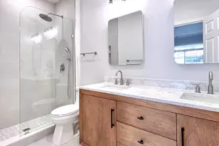 11405 Windleaf Ct, Reston, VA 20194 - Photo 8