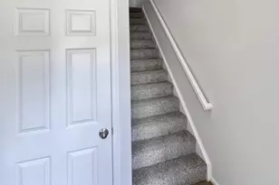 11405 Windleaf Ct, Reston, VA 20194 - Photo 2