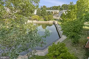 4200 Mozart Brigade Ln, Fairfax, VA 22033 - Photo 6