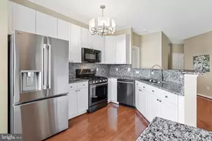 4200 Mozart Brigade Ln, Fairfax, VA 22033 - Photo 20