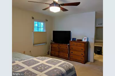 8465 Sevan Court, Annandale, VA 22003 - Photo 16