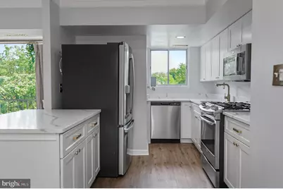3708 N Rosser Street #201, Alexandria, VA 22311 - Photo 8