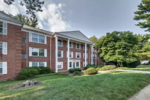 7680 Tremayne Pl, McLean, VA 22102 - Photo 4
