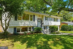 8410 Bound Brook Ln, Alexandria, VA 22309 - Photo 4
