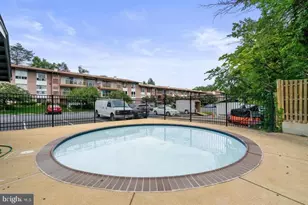 202 Park Terrace Ct SE, Vienna, VA 22180 - Photo 20
