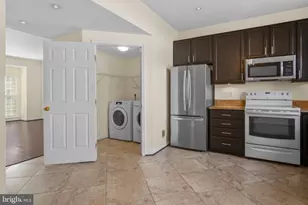 4384 Sutler Hill Square, Fairfax, VA 22033 - Photo 14