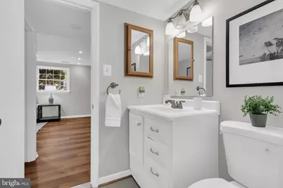5706 Helmsdale Lane, Alexandria, VA 22315 - Photo 28