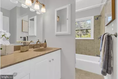 5706 Helmsdale Lane, Alexandria, VA 22315 - Photo 18