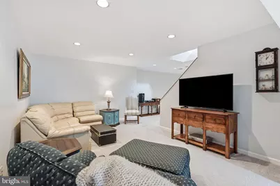 808 Autumn Breeze Court, Herndon, VA 20170 - Photo 36