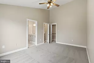 14141 Betsy Ross Ln, Centreville, VA 20121 - Photo 18